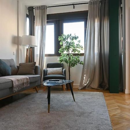 For You Rentals Apartamento Temporal Centrico De Dos Dormitorios Sil2 Madrid Exterior photo