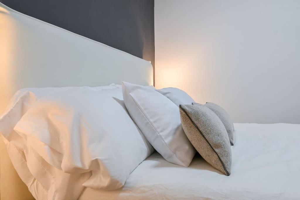 For You Rentals Apartamento Temporal Centrico De Dos Dormitorios Sil2 Madrid Exterior photo